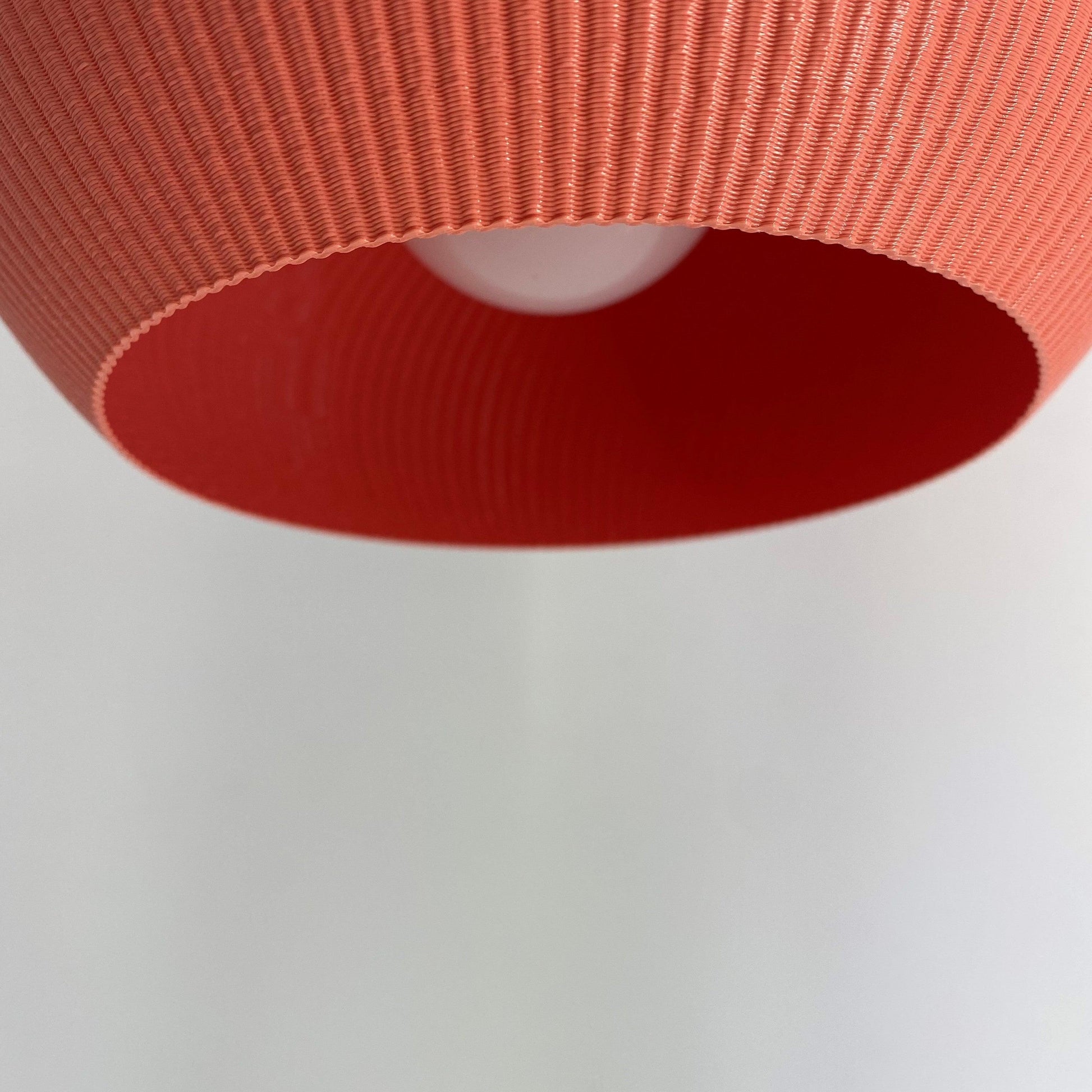 BUBBLE GUM LAMPSHADE - vinterro