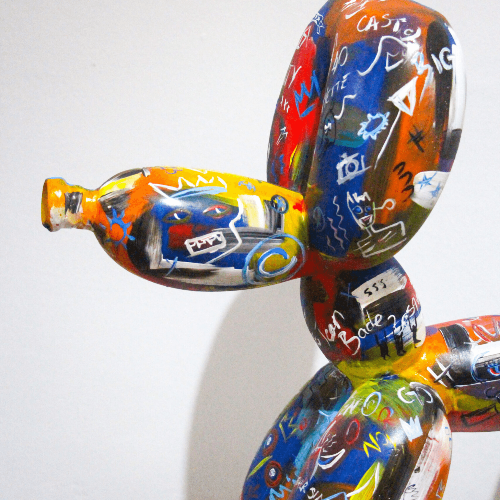 Balloon Dog – Basquiat Sculpture - vinterro