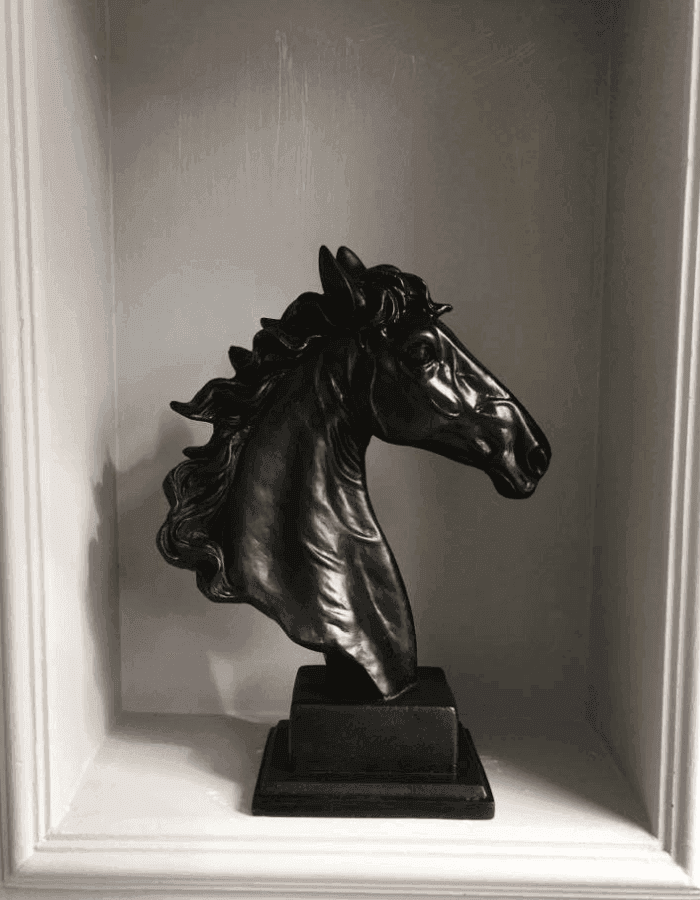 At Büstü - vinterro