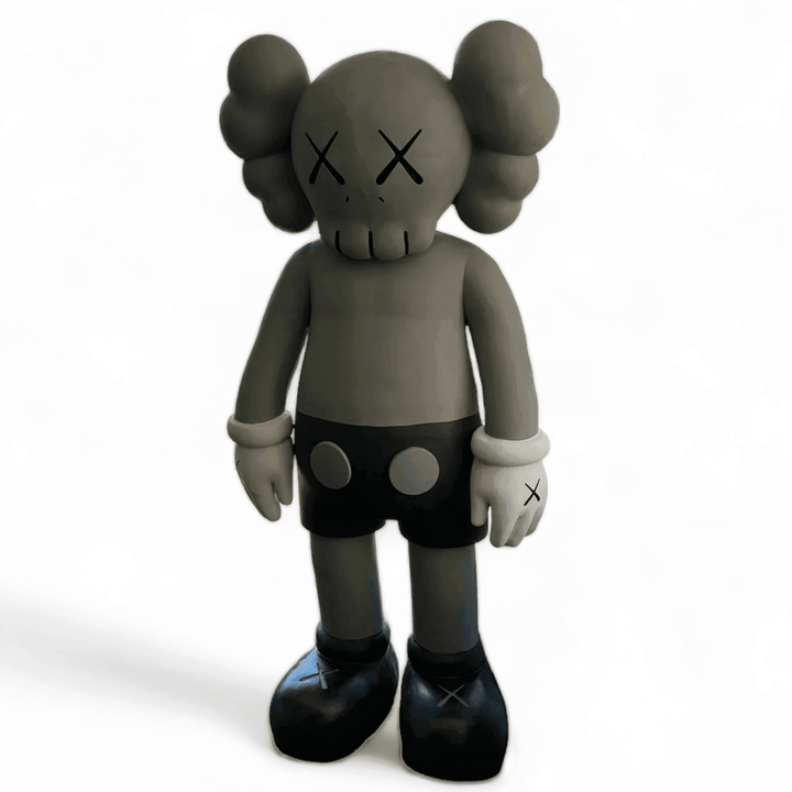 Design Kaws Sculpture - vinterro
