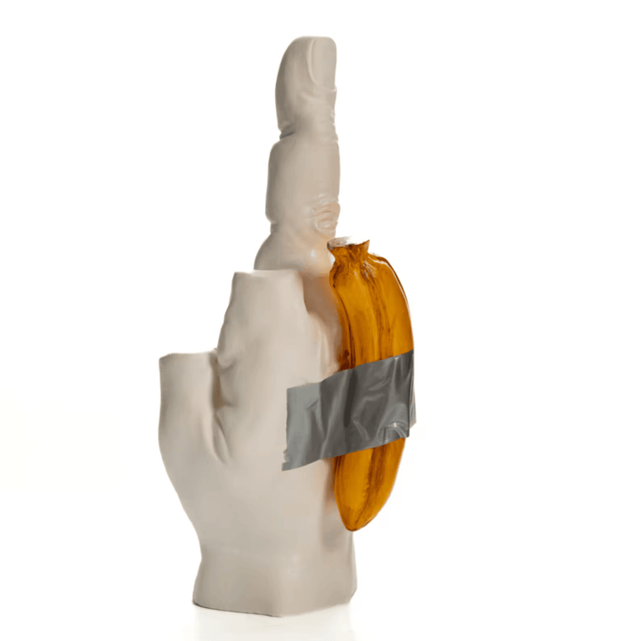 Design Love Banana Sculpture - vinterro