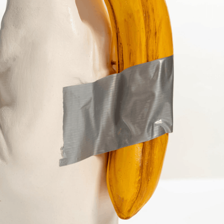 Design Love Banana Sculpture - vinterro