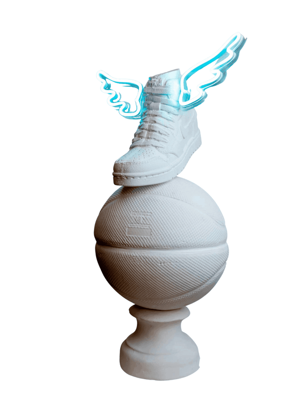 Flying basket ball Sculpture - vinterro