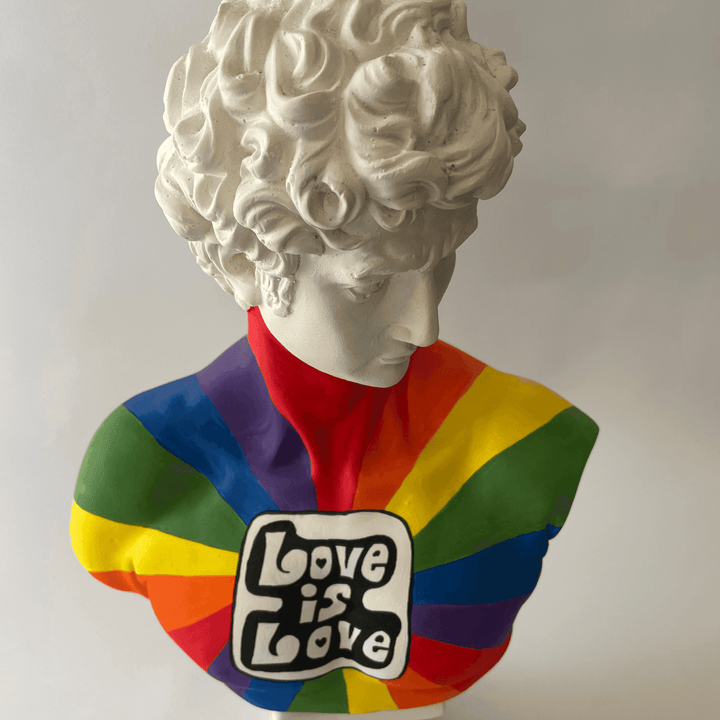 Love is Love David Sculpture - vinterro