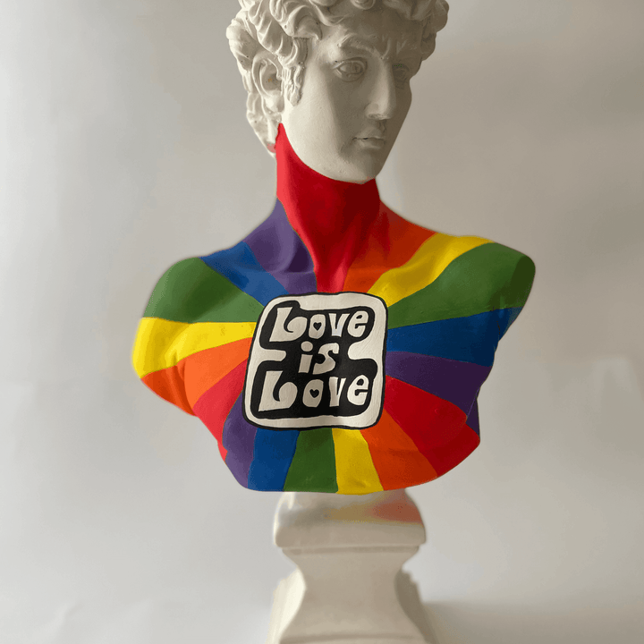 Love is Love David Sculpture - vinterro