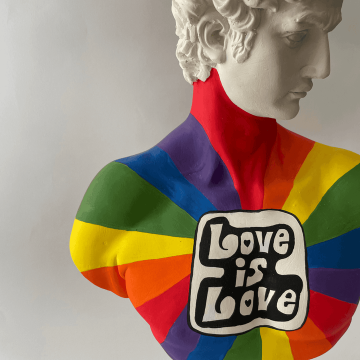 Love is Love David Sculpture - vinterro