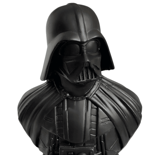 Darth Vader sculpture - vinterro