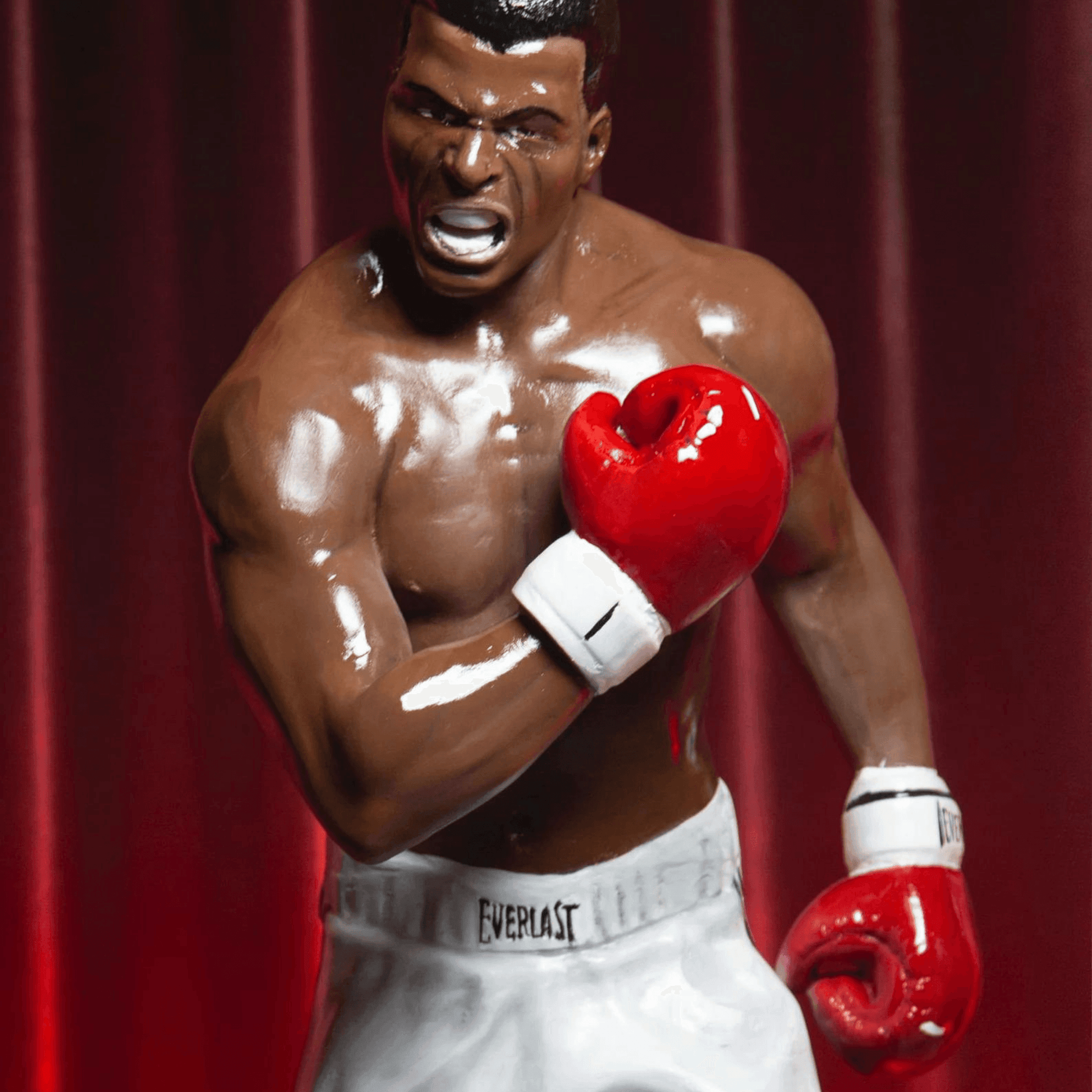 The Boxer / Muhammad Ali Sculpture - vinterro